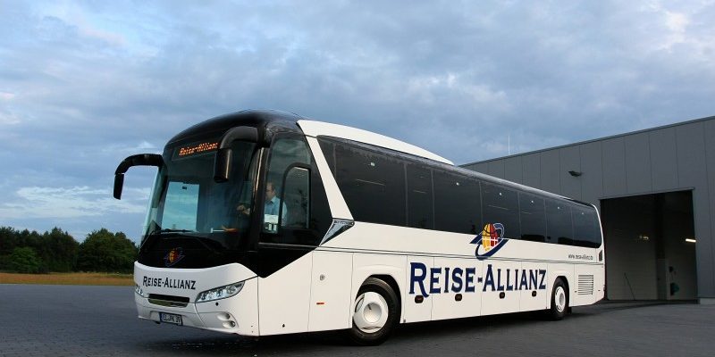 Auto Fischer Reise Alianz Neoplan Jetliner 003